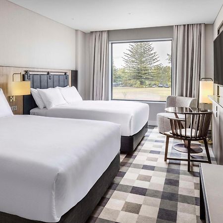 Doubletree By Hilton Auckland Karaka Hotel Kültér fotó