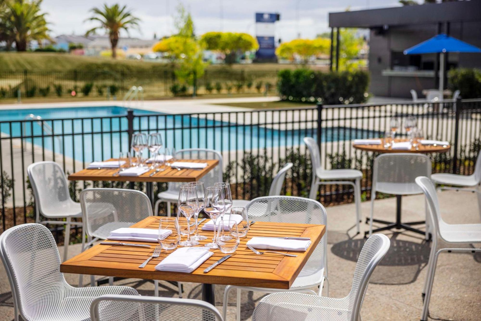 Doubletree By Hilton Auckland Karaka Hotel Kültér fotó
