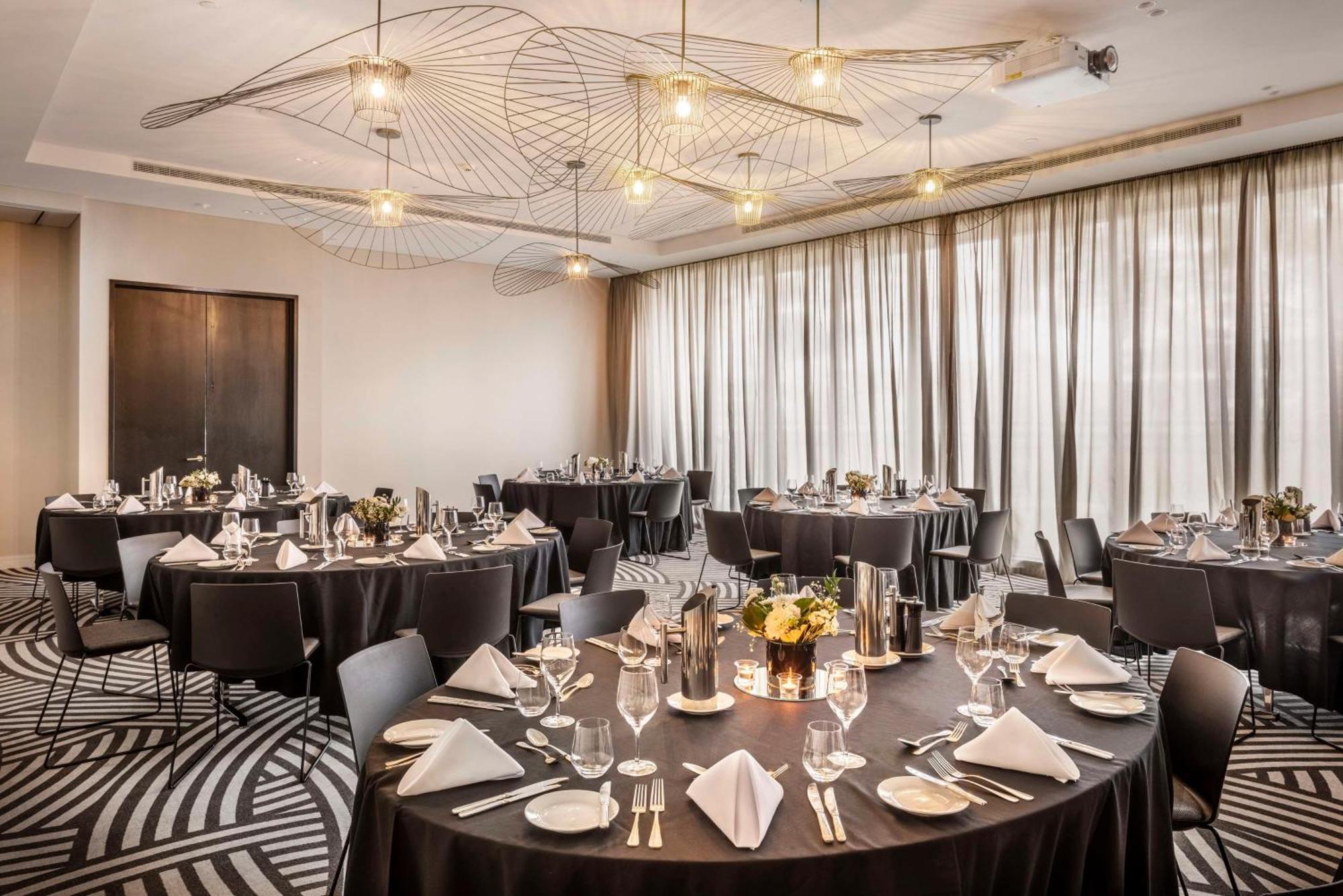 Doubletree By Hilton Auckland Karaka Hotel Kültér fotó